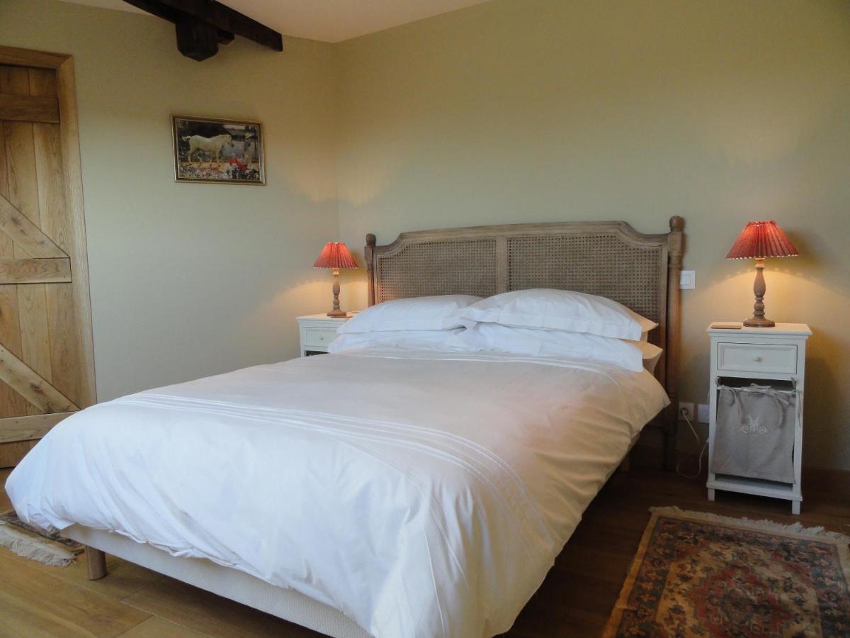 Longere Ville Voisin - Chambre D'Hote Augan Екстер'єр фото
