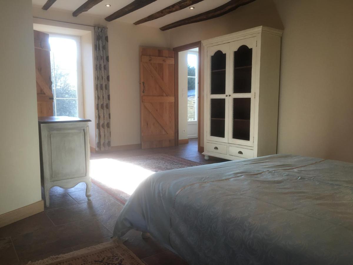 Longere Ville Voisin - Chambre D'Hote Augan Екстер'єр фото